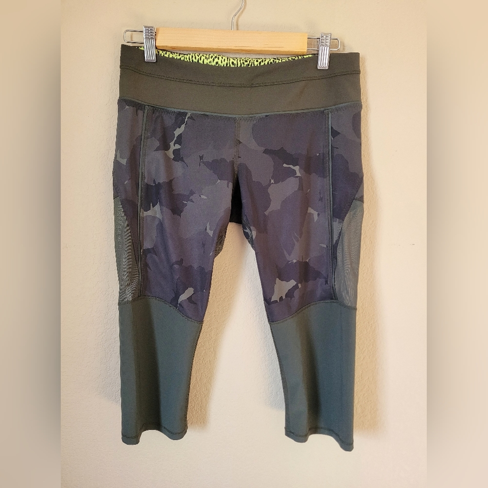 Lululemon Capri 8